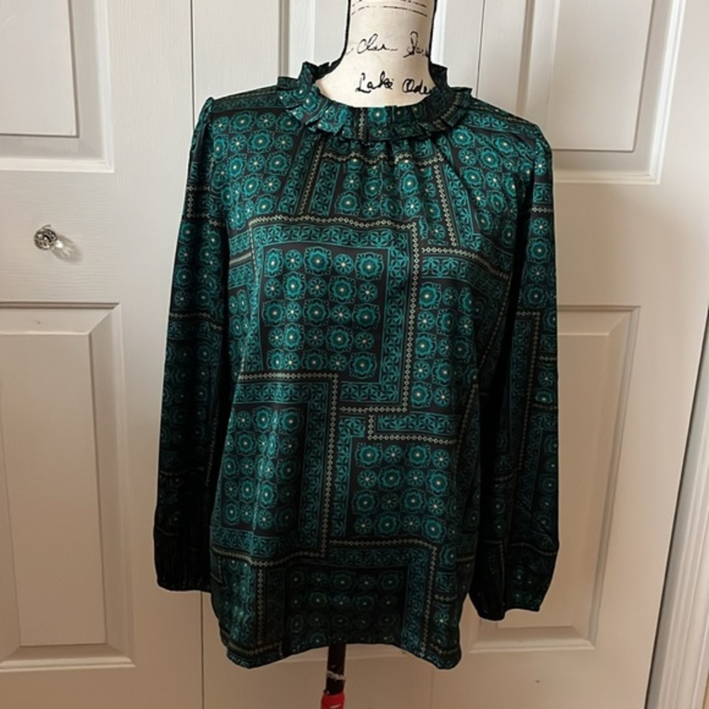 Ann Taylor Mixed Media Green & Gold Ruffle neck blouse.